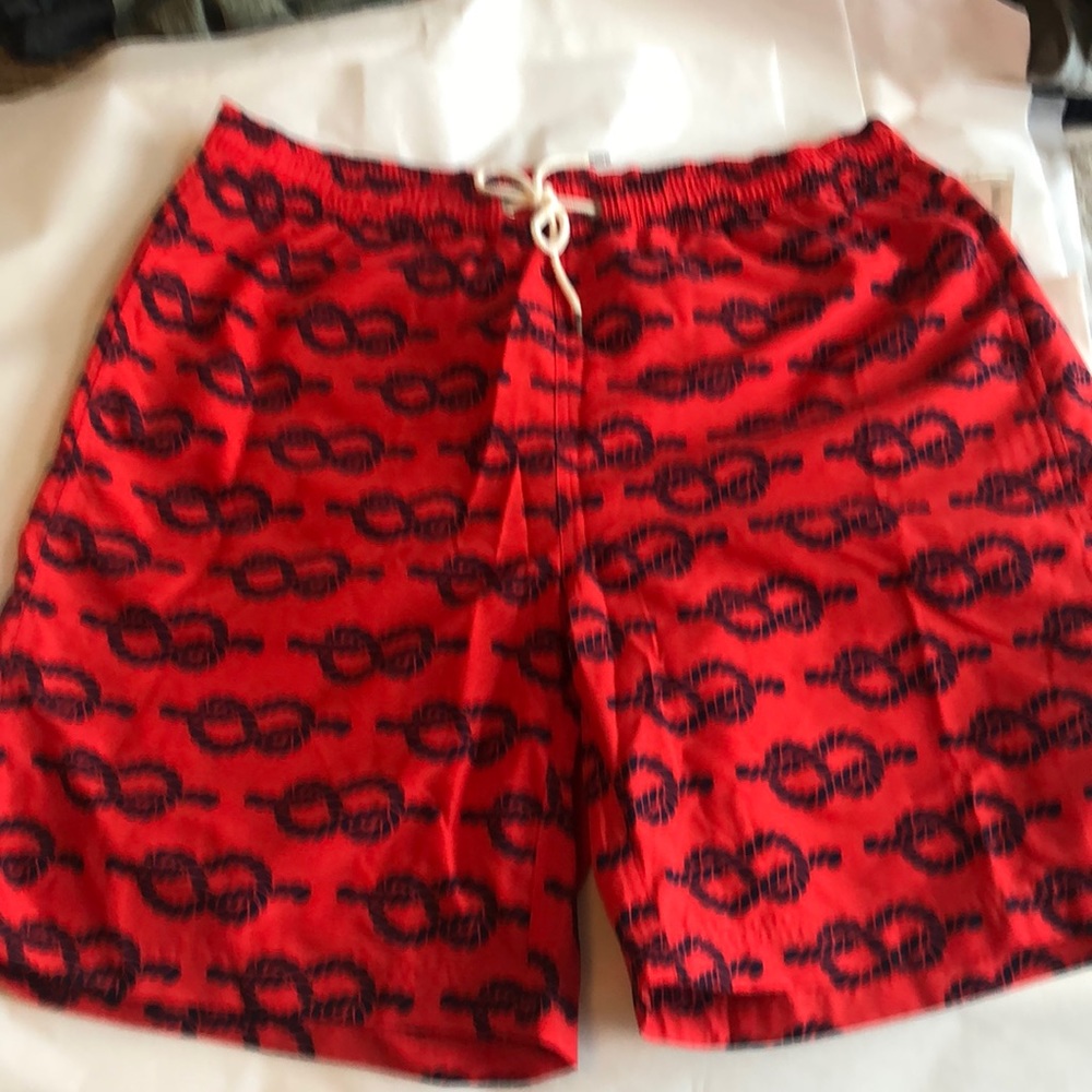 Men’s swim trunks